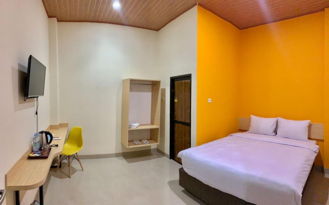 Hotel Sriwijaya 99 Palembang Exterior foto